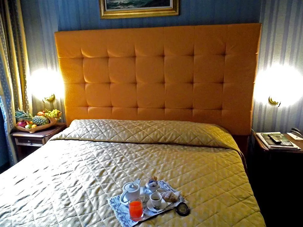 Hotel Accursio Milan