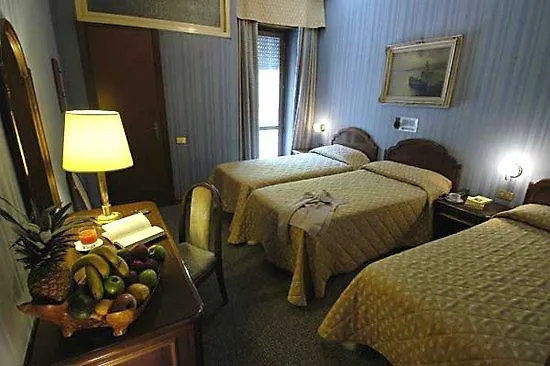 Hotel Accursio Mediolan Włochy