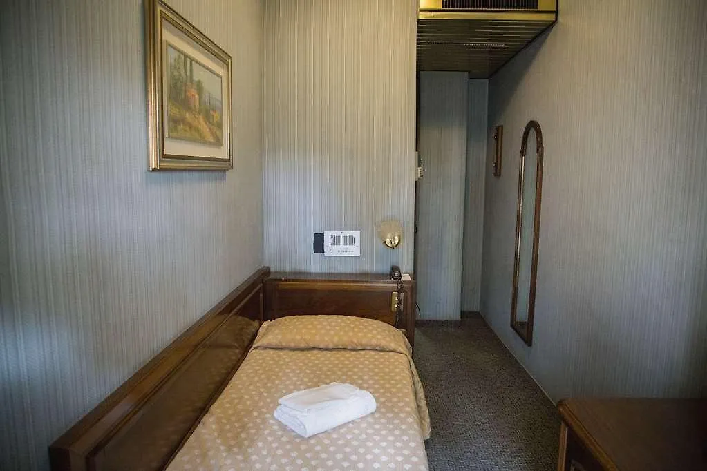 Hotel Accursio Mediolan 3*,