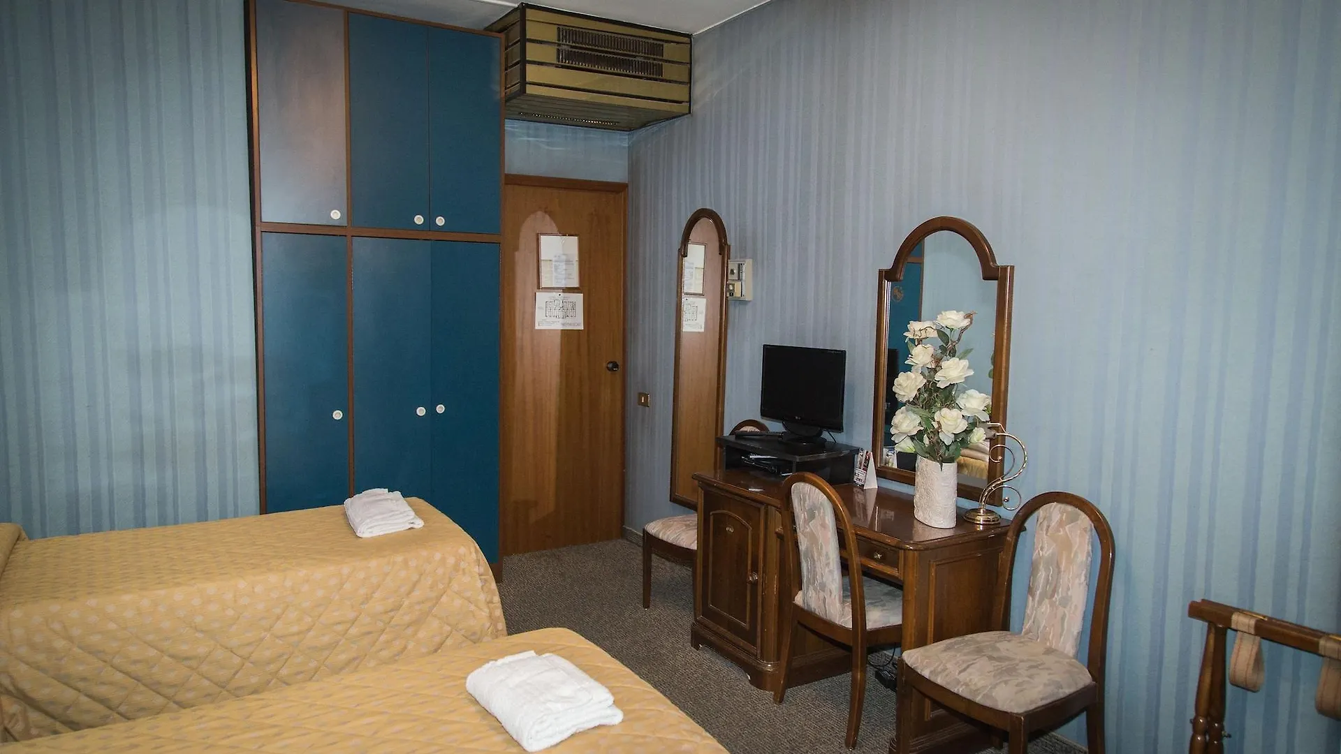 Hotel Accursio Milán 3*,